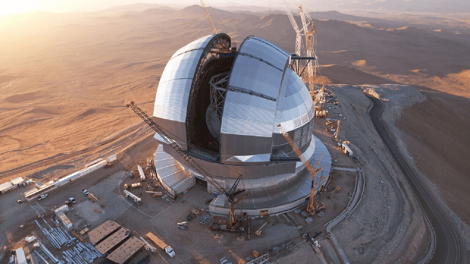 An aerial view of ESO’s Extremely Large Telescope (ELT).