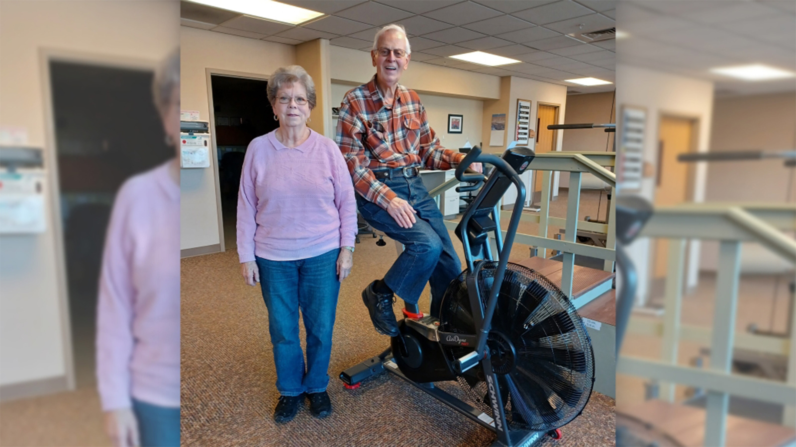 Marvin Schmidt and his wife, Brenda, at a cardiac rehabilitation session.