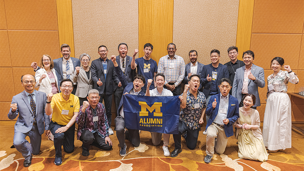 A group photo of University of Michigan Alumni from around the world.