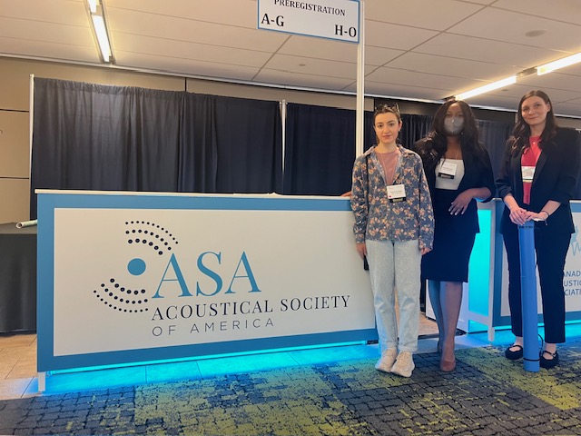 Students at the 2024 Acoustical Society of America Conference