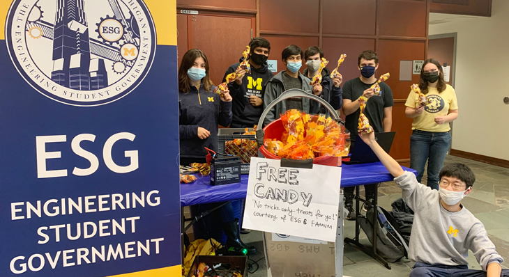 The Engineering Student Government giving out free candy.