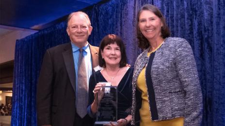 A photo of Thomas and Gayle Fisher with College of Pharmacy Dean Vicki Ellingrod.
