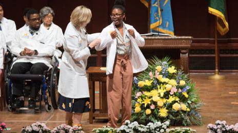Dean's Scholarship Fund in the Medical School - 348010